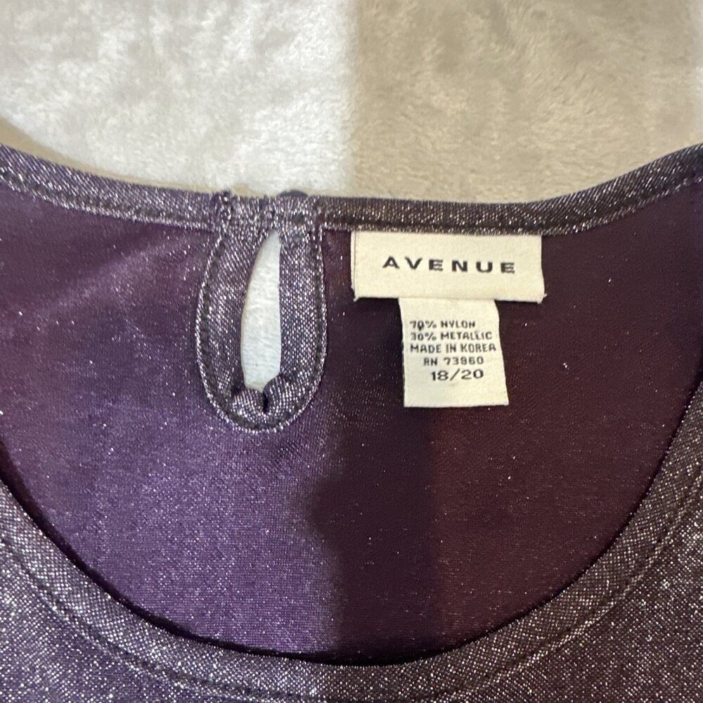 Women’s Avenue Metallic Top Purple Shimmer Size 18/20 - Picture 2 of 11